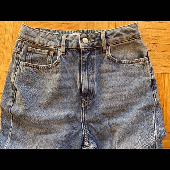 Size 26 High Rise Jean - Picture 3 of 4